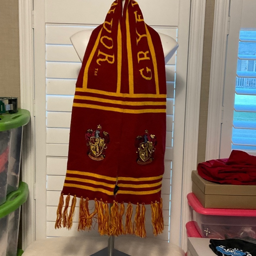 Warner Bros. Gryffindor Red and Gold Scarf